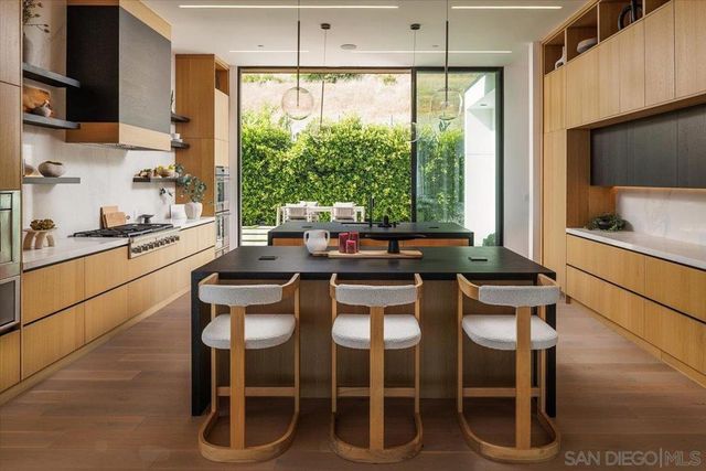 29623 Cuthbert Rd, Malibu, CA 90265