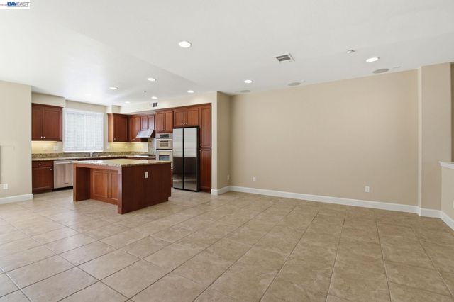 6053 Dalton Way, San Ramon, CA 94582