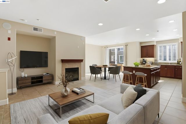 6053 Dalton Way, San Ramon, CA 94582