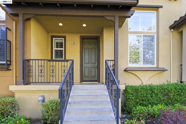 6053 Dalton Way, San Ramon, CA 94582