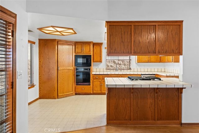 13035 Norfolk, Victorville, CA 92395