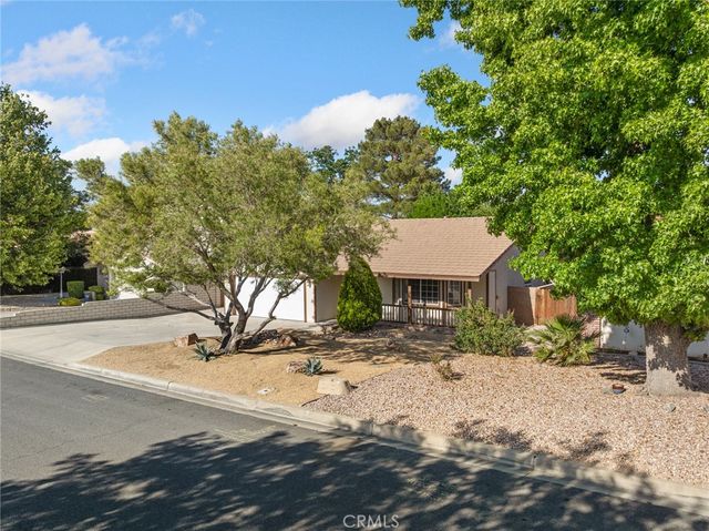 13035 Norfolk, Victorville, CA 92395