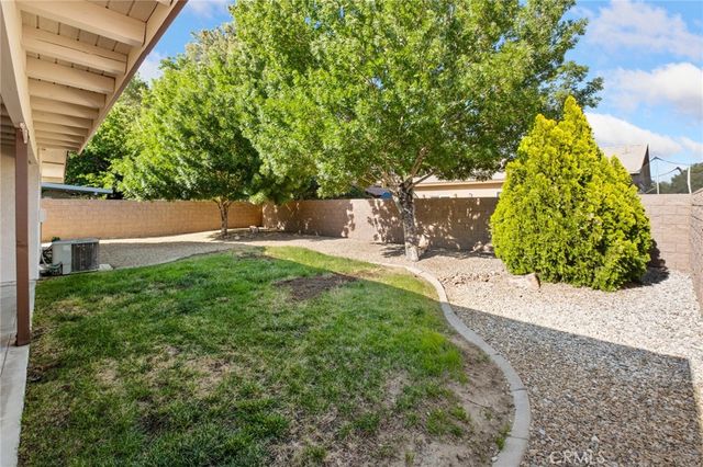13035 Norfolk, Victorville, CA 92395