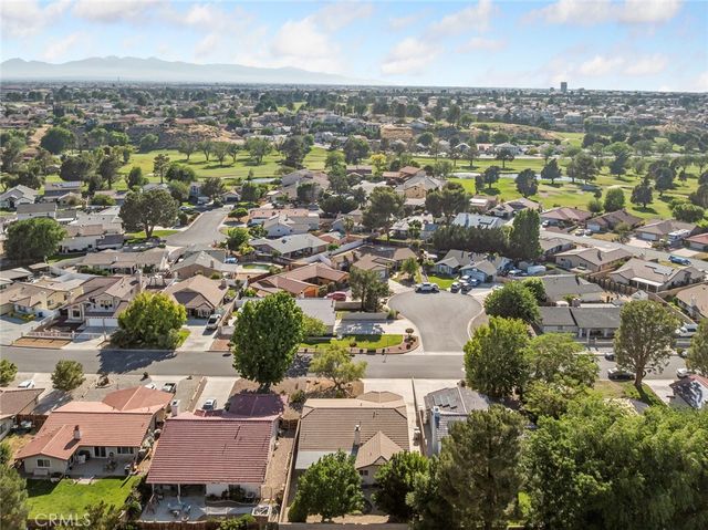 13035 Norfolk, Victorville, CA 92395