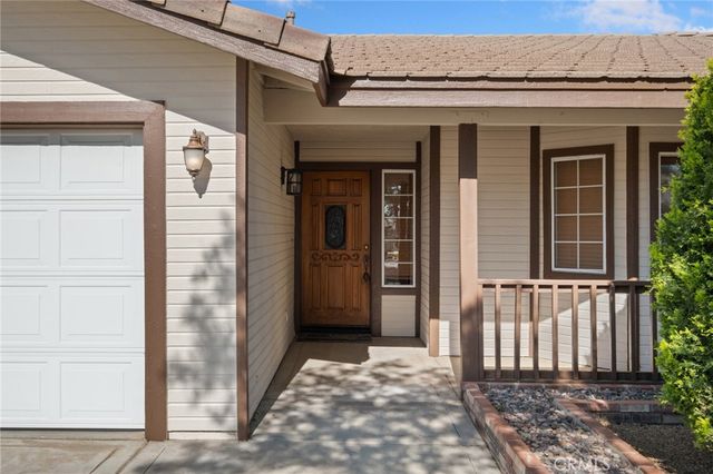13035 Norfolk, Victorville, CA 92395