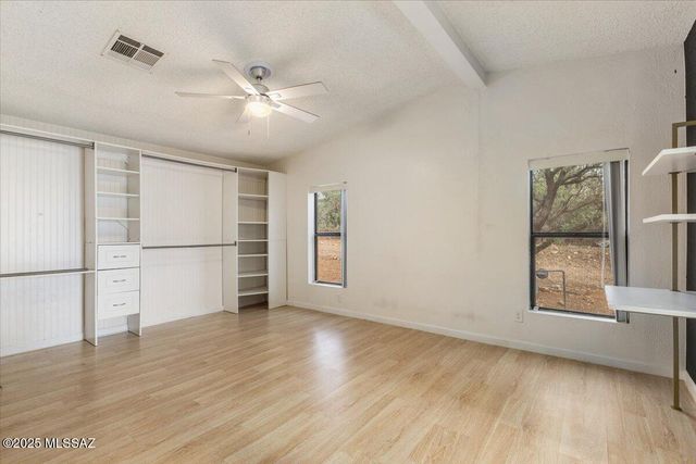 16606 N Columbus Boulevard, Tucson, AZ 85739