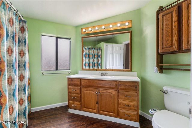 16606 N Columbus Boulevard, Tucson, AZ 85739