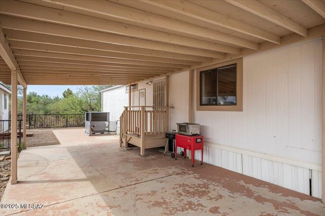 16606 N Columbus Boulevard, Tucson, AZ 85739