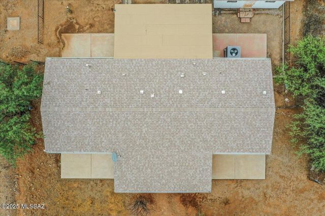 16606 N Columbus Boulevard, Tucson, AZ 85739