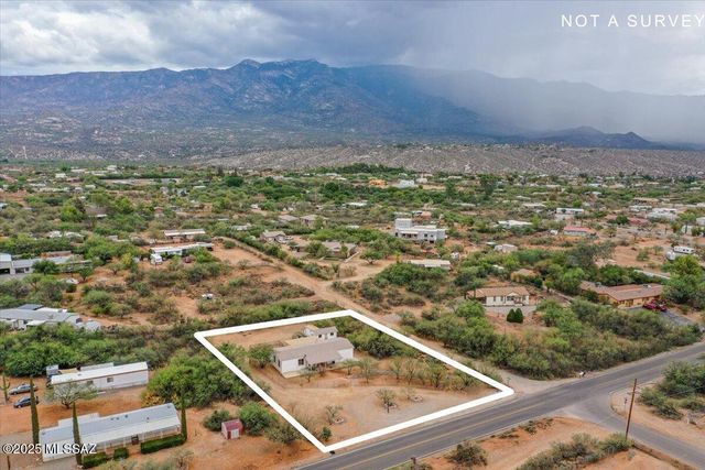 16606 N Columbus Boulevard, Tucson, AZ 85739