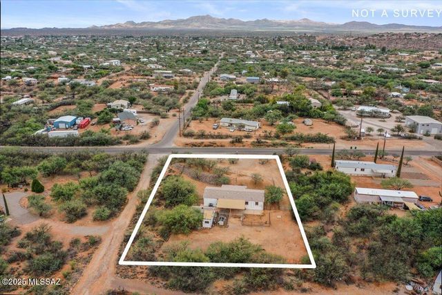 16606 N Columbus Boulevard, Tucson, AZ 85739