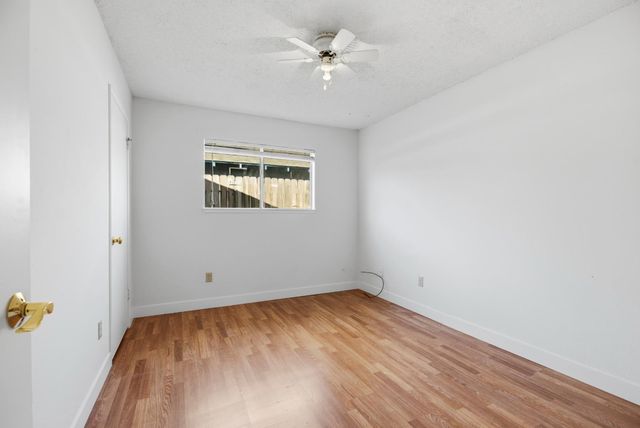 2820 E Orangeburg Ave, Modesto, CA 95355