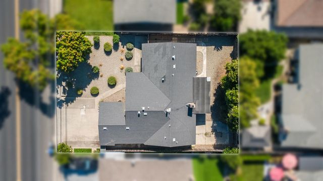 2820 E Orangeburg Ave, Modesto, CA 95355