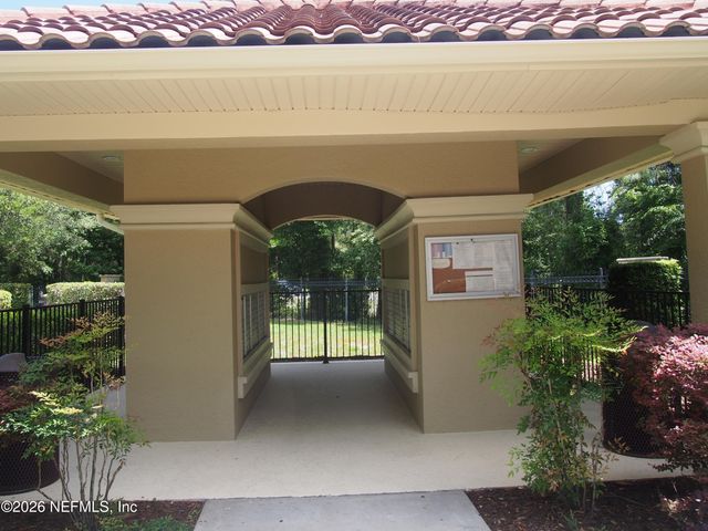 3720 CASITAS Drive, Jacksonville, FL 32224