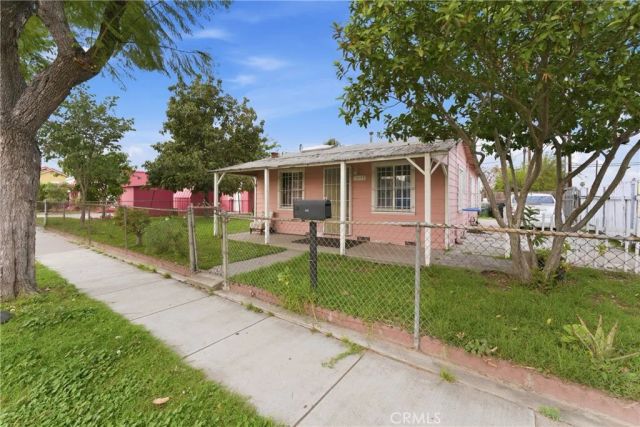5617 Loveland St, Bell Gardens, CA 90201