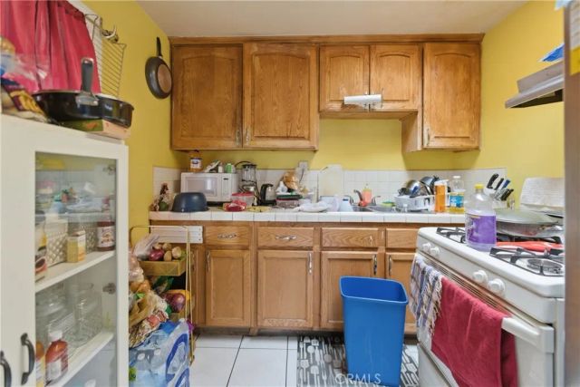 5617 Loveland St, Bell Gardens, CA 90201