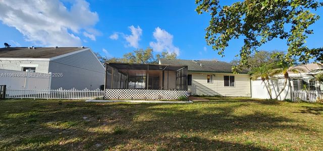 1251 SW 84th Ter, Pembroke Pines, FL 33025