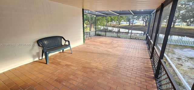 1251 SW 84th Ter, Pembroke Pines, FL 33025