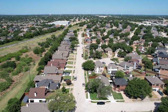 1308 Daffodil Lane, Lewisville, TX 75077