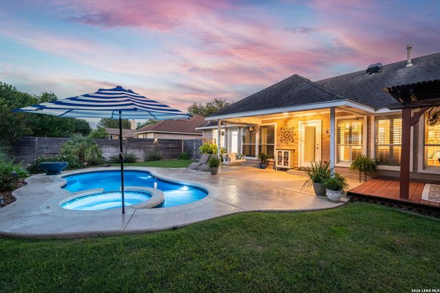1328 DIME BOX CIR, New Braunfels, TX 78130
