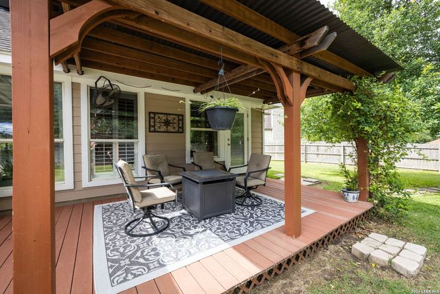 1328 DIME BOX CIR, New Braunfels, TX 78130