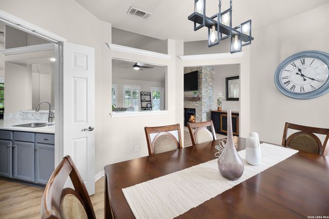 1328 DIME BOX CIR, New Braunfels, TX 78130