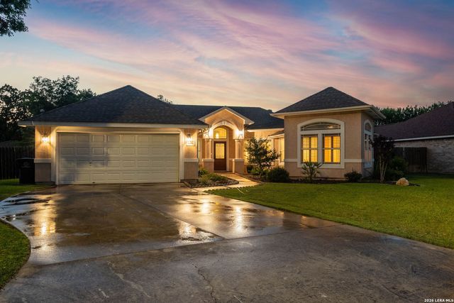 1328 DIME BOX CIR, New Braunfels, TX 78130