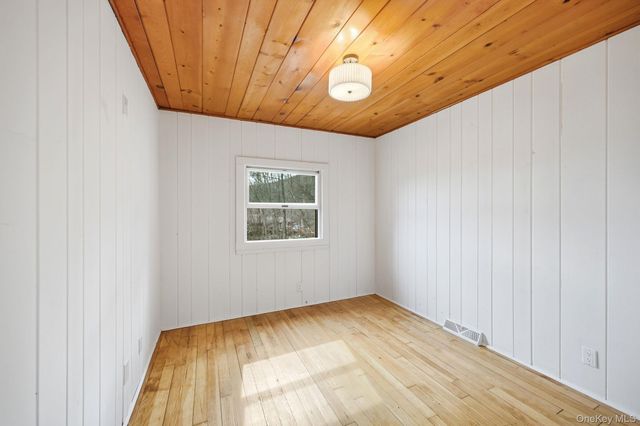 37 Blueberry Hill, Greenwood Lake, NY 10925