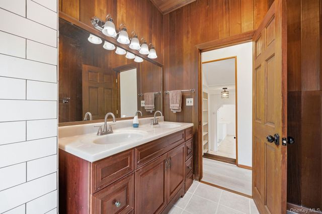 37 Blueberry Hill, Greenwood Lake, NY 10925
