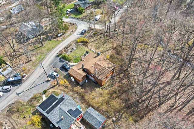 37 Blueberry Hill, Greenwood Lake, NY 10925