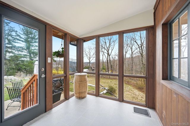 37 Blueberry Hill, Greenwood Lake, NY 10925