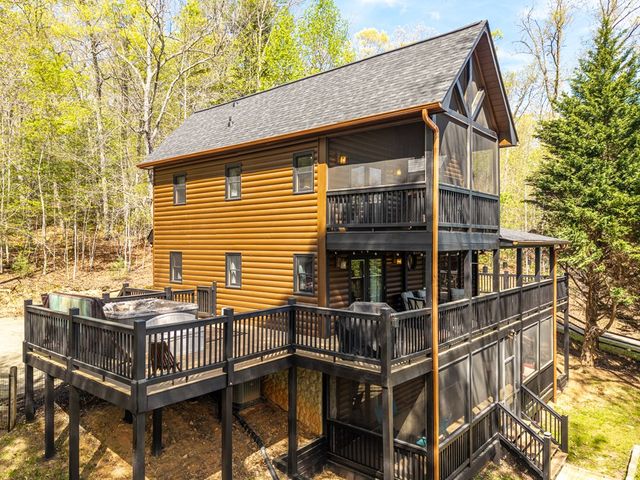 165 Christian Crossing, Morganton, GA 30560