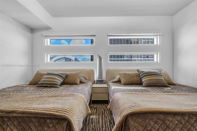 1040 Biscayne Blvd 1403, Miami, FL 33132