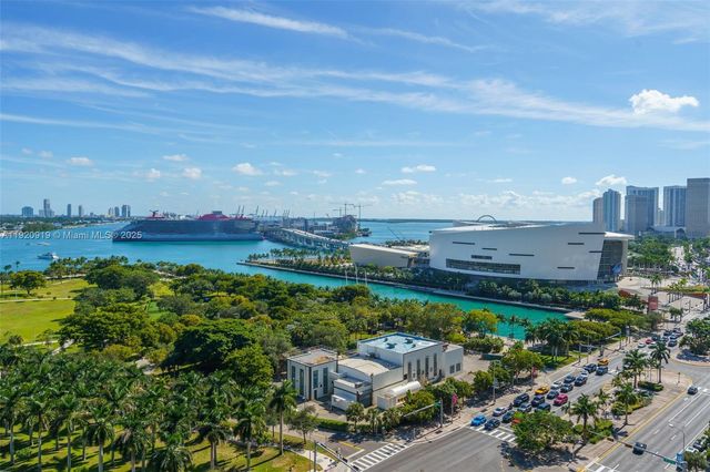 1040 Biscayne Blvd 1403, Miami, FL 33132