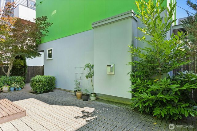 3622 36th Avenue S, Seattle, WA 98144