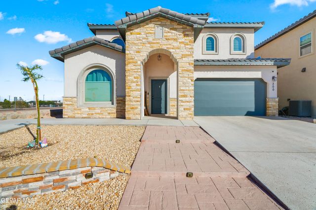 300 SAMUEL VISTA Street, Horizon City, TX 79928