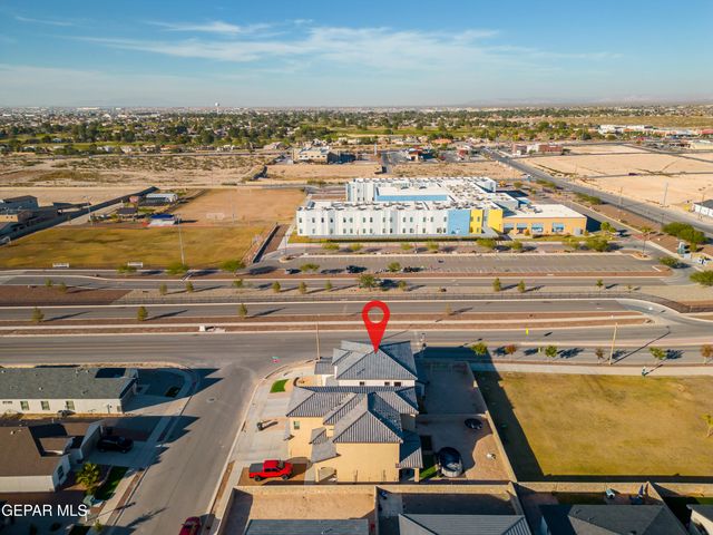 300 SAMUEL VISTA Street, Horizon City, TX 79928