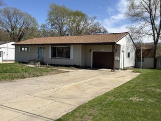 2432 Blodgett Street, Muskegon City, MI 49441