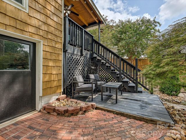 513 Paradise Circle, Belmont, NC 28012