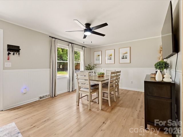 513 Paradise Circle, Belmont, NC 28012