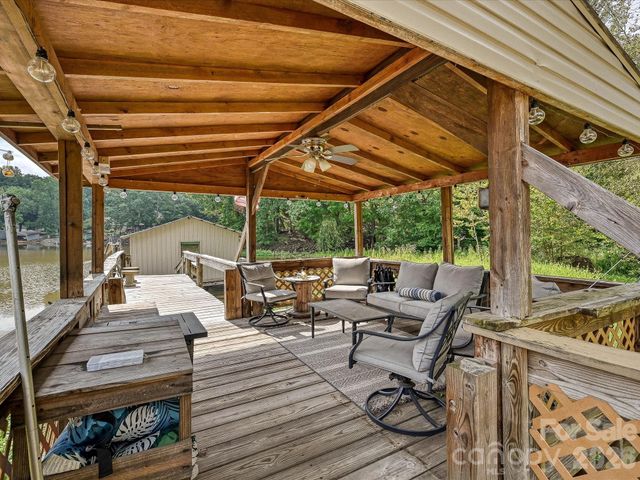513 Paradise Circle, Belmont, NC 28012