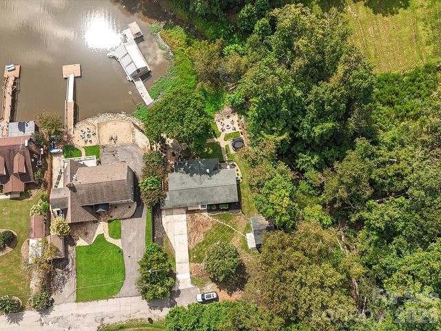 513 Paradise Circle, Belmont, NC 28012