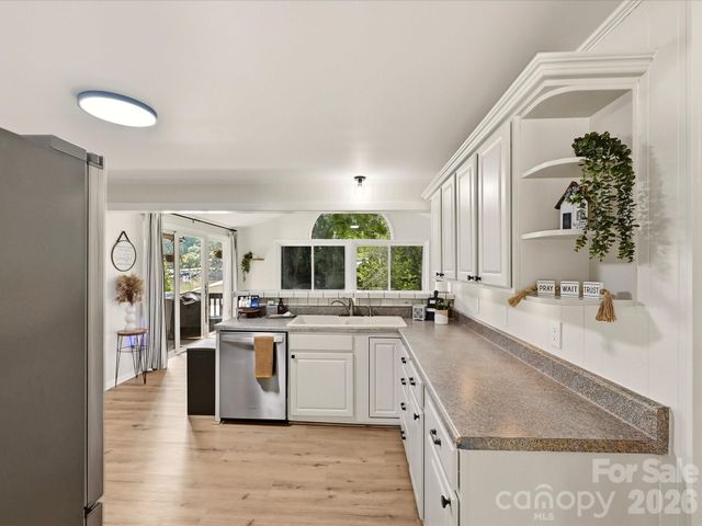 513 Paradise Circle, Belmont, NC 28012
