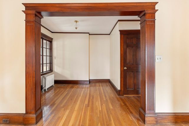 29-31 Chatham St 1, Cambridge, MA 02139
