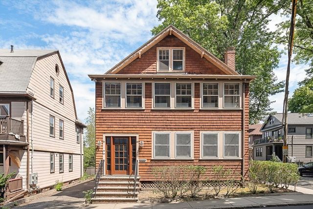 29-31 Chatham St 1, Cambridge, MA 02139