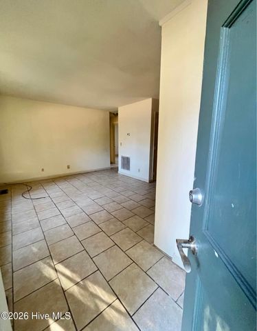 1421 -1425 Wellington Avenue 115 Forest Hills Dr, Wilmington, NC 28401