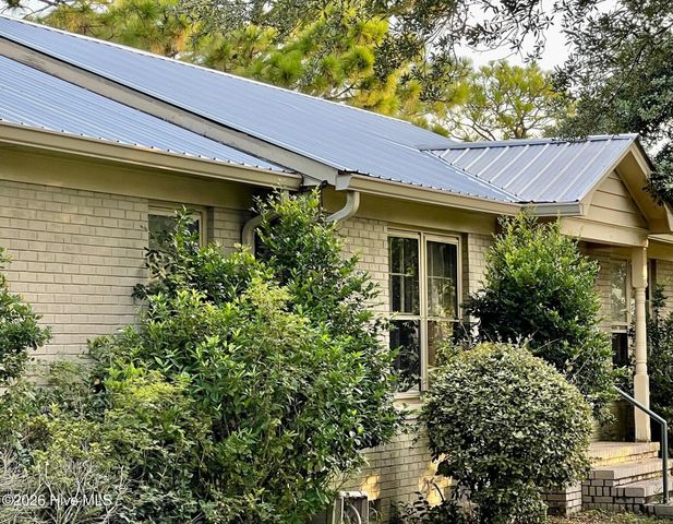 1421 -1425 Wellington Avenue 115 Forest Hills Dr, Wilmington, NC 28401