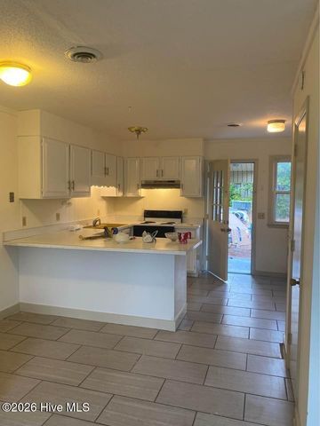 1421 -1425 Wellington Avenue 115 Forest Hills Dr, Wilmington, NC 28401