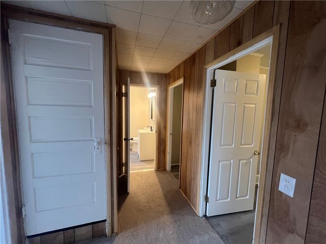 1127 Maplewood Ave, Ambridge, PA 15003