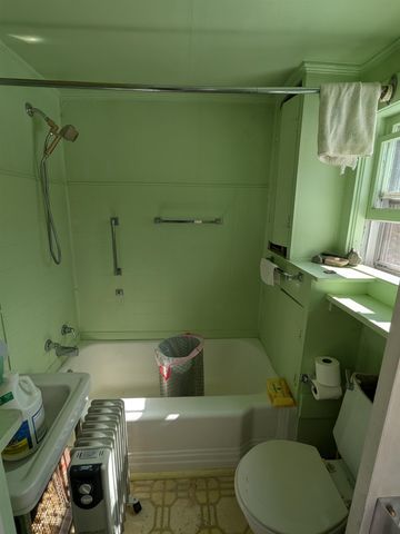 374 Burton Highway, Wilton, NH 03086